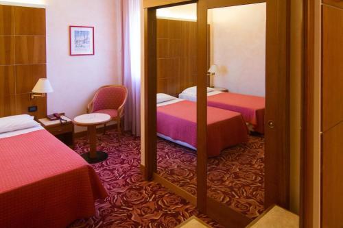Alan Hotel